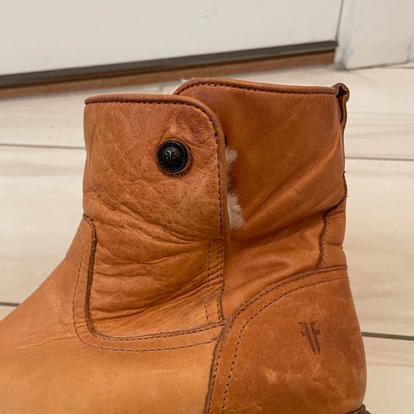 Women's Frye Leather Bootie Shearling Lined - Picture 8 of 10
